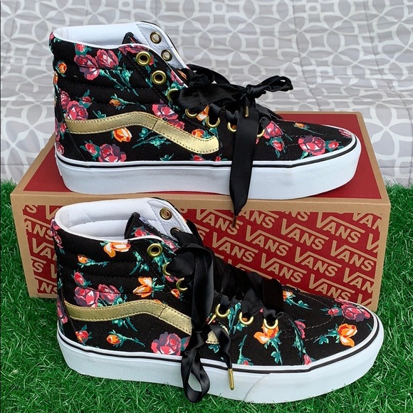 VANS SK8-Hi PLATFORM 2 Oversized Lace Floral/Tr M - Picture 2 of 16